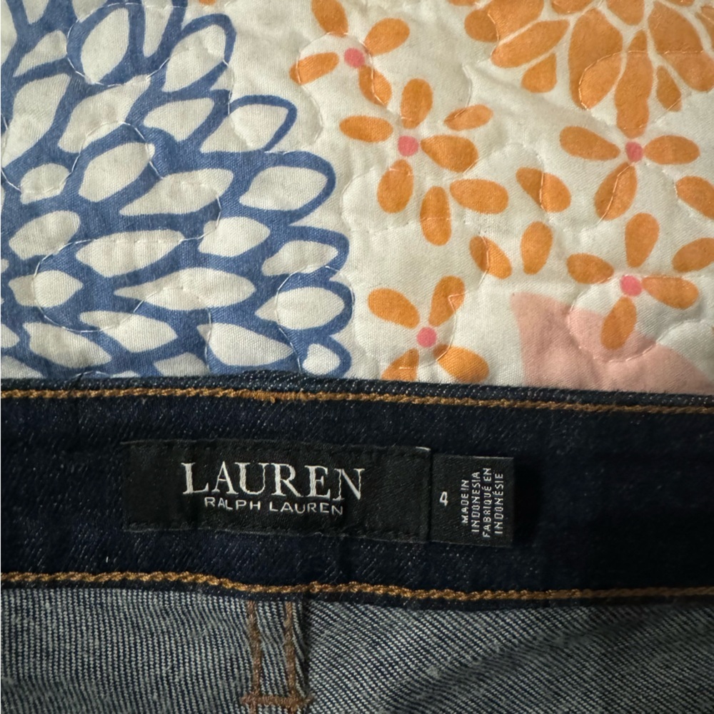 Size 4 lauren Ralph Lauren jeans - Picture 3 of 5